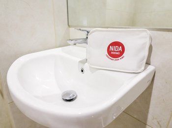 Hotel Nida Racing Center 2*